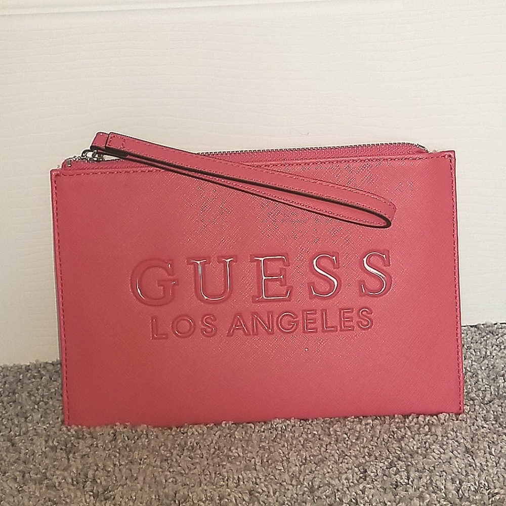 NWT-GUESS RODNEY PASSION BACKPACK/WRISTLET - Picture 7 of 11